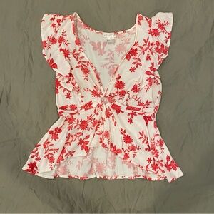 VENUS Bohemian Floral Pink and White Top with Tie-Front and Flutter Sleeves